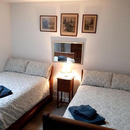 Wisteria Cottage Les Adjots المظهر الخارجي الصورة