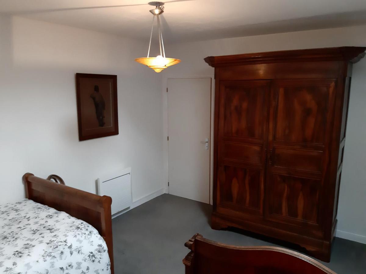 Wisteria Cottage Les Adjots المظهر الخارجي الصورة