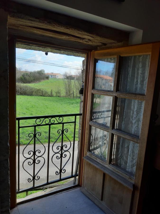 Wisteria Cottage Les Adjots المظهر الخارجي الصورة